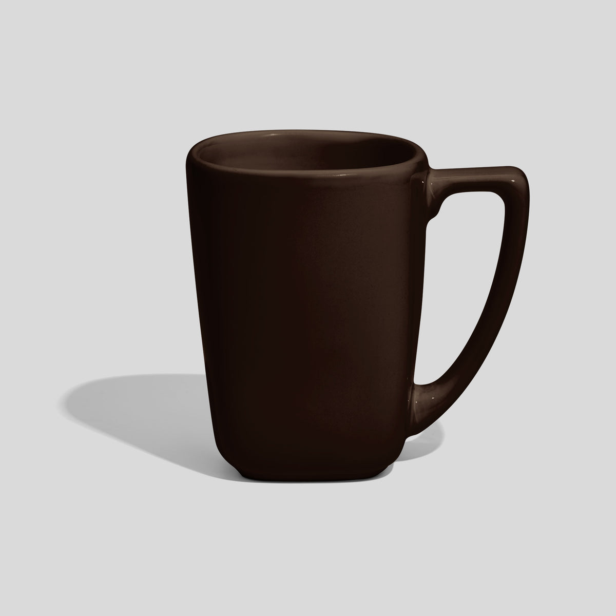 Verjüngte Keramiktasse 240 ml mit Winkelhenkel – Dunkelbraun