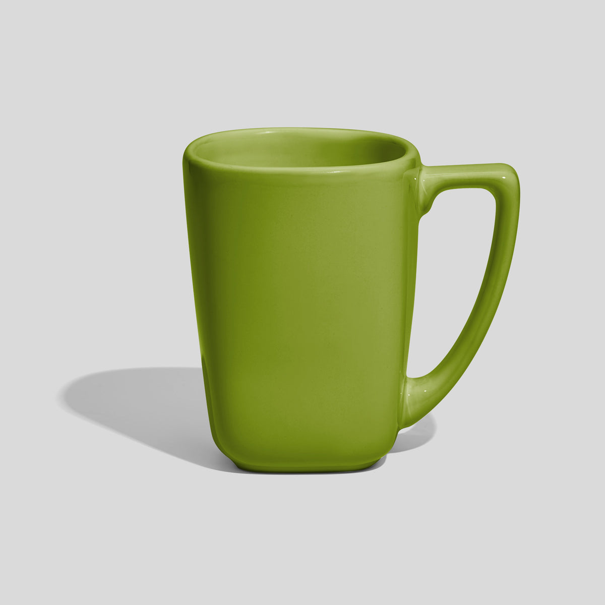 Verjüngte Keramiktasse 240 ml mit Winkelhenkel – Olivgrün