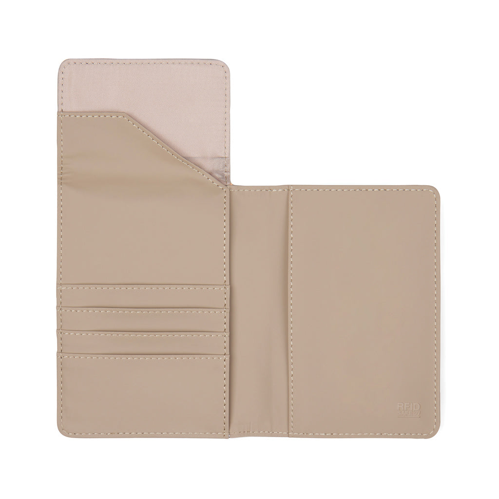 VINGA Baltimore RCS recycelte Polyester-RFID-Reisepasshülle – greige