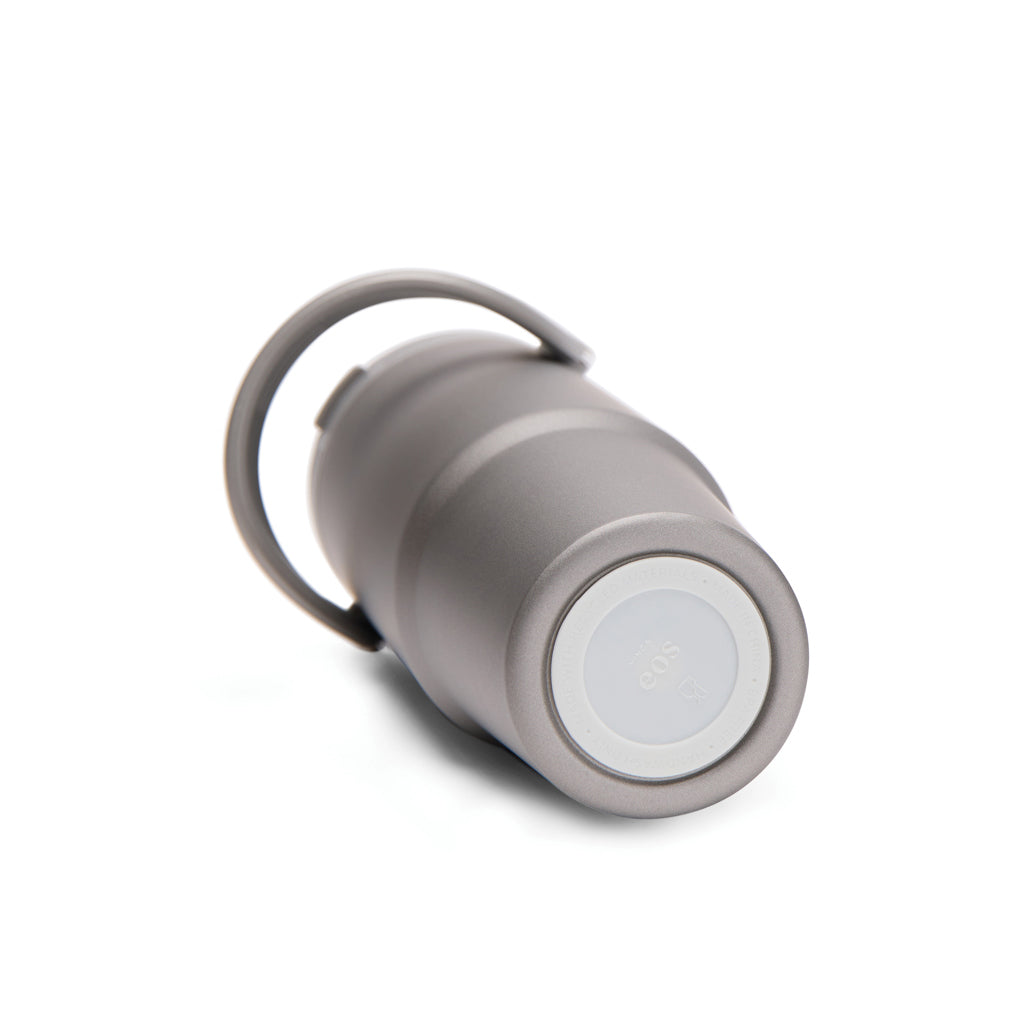 VINGA Eos Trek 880ml Flasche aus RCS rec. Stainless-Steel – grau