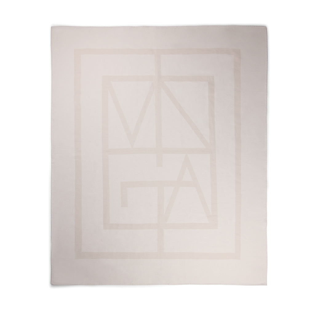 VINGA Monogram GRS Decke – off white