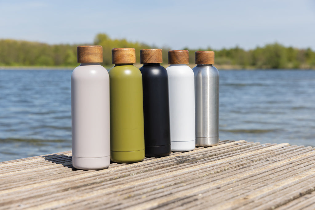 Wood Vakuumflasche aus RCS recyceltem Stainless-Steel