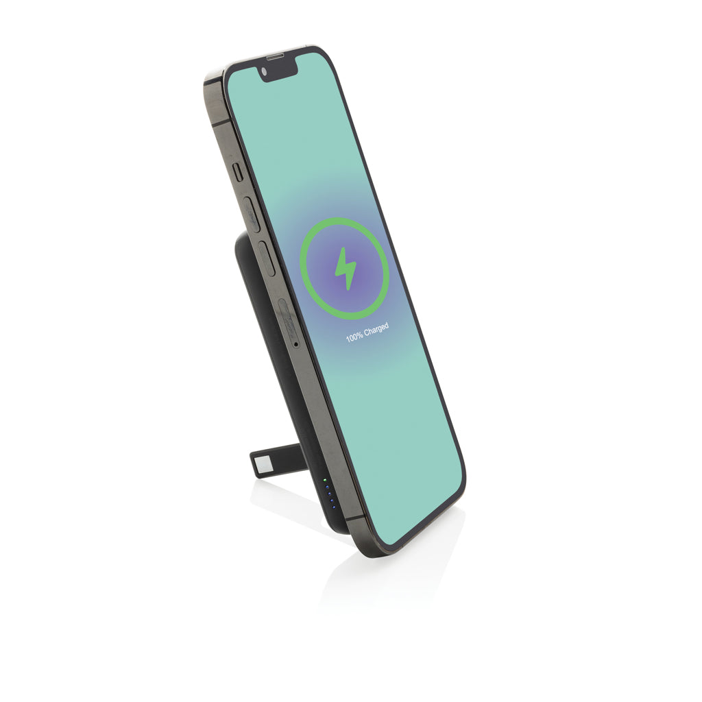Zen 5000mAh 5W magnetische Bambus-Powerbank aus RCS rPlastik – schwarz